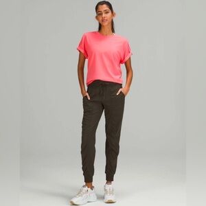 NWOT Lululemon Dance Studio Mid-Rise Jogger